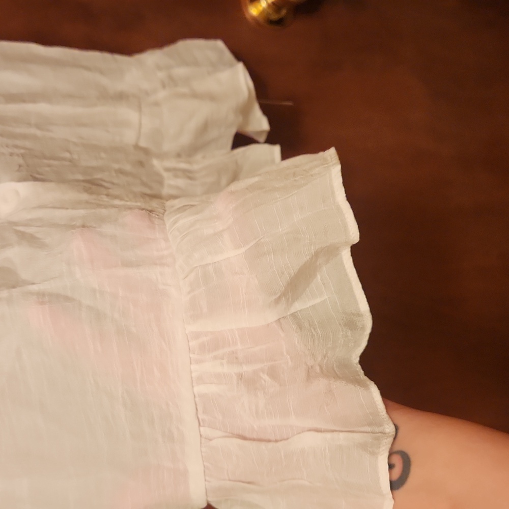 Cupshe White Ruffle Cover up Size medium - Picture 2 of 4